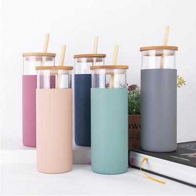 China Factory price 16/20oz tumbler sustainable glass bamboo lid glass water bottle with silicone for sale