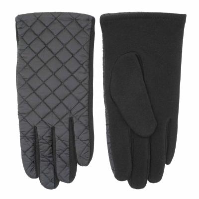 China Thickening Gloves Comfortable Warm Touch Screen Keeping Warm Winter Cycling Gloves Sports Gloves Manufacturer for sale