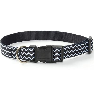 China Custom classic geometric control wavy profile, soft and comfortable adjustable size nylon dog collar for sale