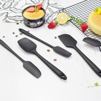 China Kitchen Cake Cream Pastry Viable Heat Resistant Butter Beat Mixing Baking Silicone Spatula Baking Scraper for sale