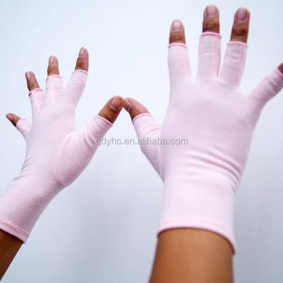 China Copper Comfortable Compression Cotton Half Finger Arthritis Gloves for sale