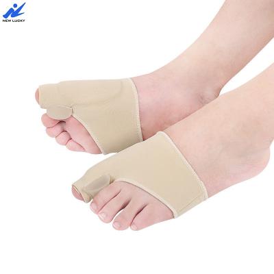 China Skin Friendly Amazon Hallux Valgus Corrector Pain Relief Silicone Gel Toe Separator Bunion Corrector Hot Selling for sale