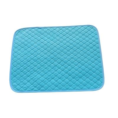 China Hot Selling CLASSICS Puppy Training Reusable Urine Pee Mat Washable Puppy Pet Training Pee Pad for sale