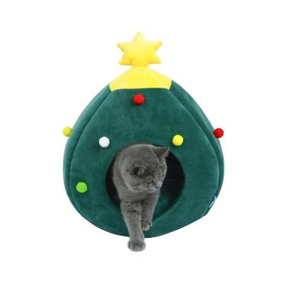 China Breathable Warm Cute Durable Novelty Cat Christmas Stocking High Quality Christmas Pet Costume Cave Pet Bed for sale