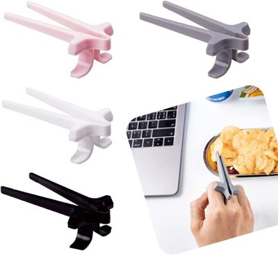 China Disposable Portable Snacks Sling Cuts Games Fun Hand Finger Lazy Undirty Playing Chopsticks For Gamers for sale