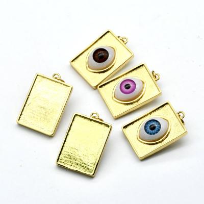 China Fashion Findings for Necklace Making New Arrival Rectangle Shape Vivid Red-Brown Blue Green Eyes Shape Men and Women Necklace Pendants for sale