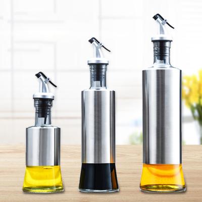 China Freshness Preservation Stainless Steel Oil Can Oil Bottle Household Soy Sauce Vinegar Bottle Glass Seasoning Kitchen Supplies Seasoning Jar for sale