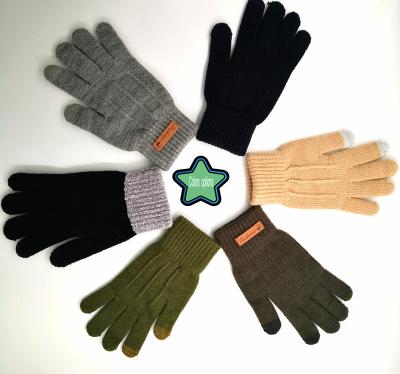 China Touchscreen OEM Customized Logo Warm Winter Gloves Colorful Touch Screen Knit Gloves Sales For Men And Women Factory Directly for sale