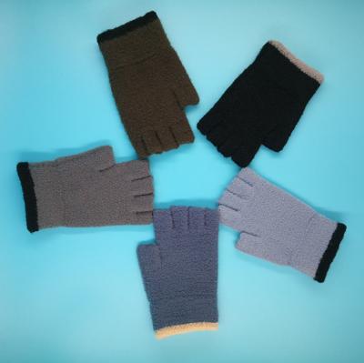 China Soft Touch Standard Winter Knitted Custom Low MOQ Short Half-Finger Winter Gloves for sale