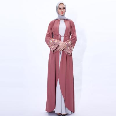 China 2020 Daily Casual Formal New Luxury Dubai Embroidered Kimono Open Abaya Cardigan Robe Dubai Muslim Robes for sale