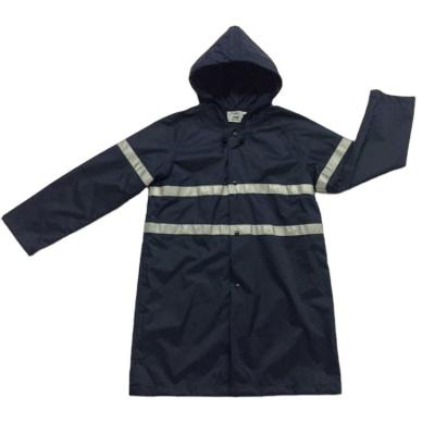 Cina Il trench impermeabile della polizia con Hood Polyester Material BSCI ha approvato in vendita