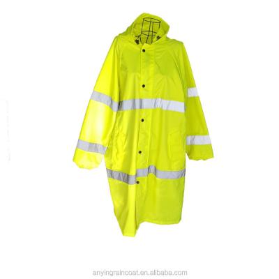 China Impermeable con las tiras reflexivas, impermeable del SGS del verde EN71 con la capilla en venta