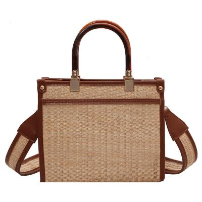 China Beach Bags New Acrylic Simple Shoulder Bag Holiday Beach Messenger Straw Handbags Tote Bag Ethnic Style Simple Shopping Bag For Women for sale