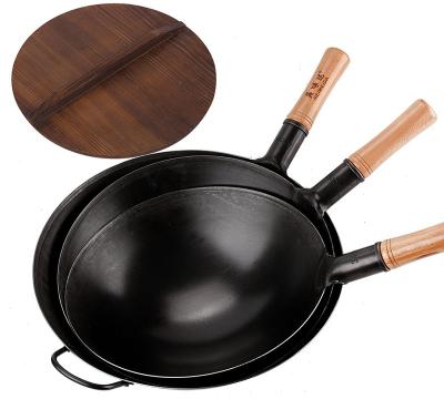 China Viable 32cm to 70cm Chinese carbon steel wok pan for restaurant and school with wooden lid from factory commercial wok for sale