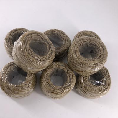 China 100ft Organic Beeswax Waxed Hemp Wick Dispenser Hemp Wick Lighter Rolls Hornet Eco-Friendly Durable Good Quality 1.2mm Hemp Wick Solid for sale