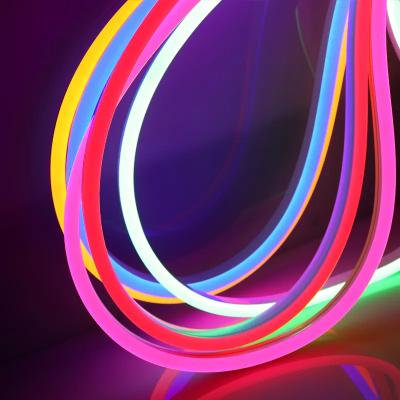 China Durable 7W Outdoor Single Color Neon Cable Neon Tube Divatla PVC Waterpoof Flexible Led Strip Light for sale