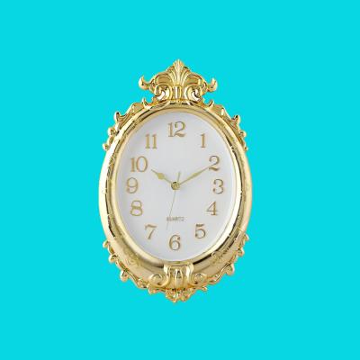 Cina High Quality Hot Sale Antique European Style Antique Home Decorate Clocks in vendita