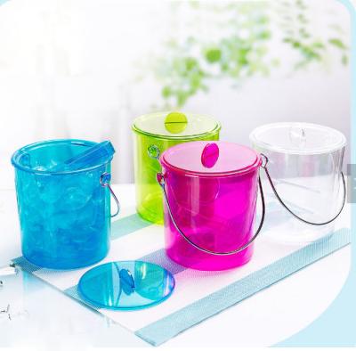 China Viable Wholesale Outdoor Club Party Table Plastic Portable Bar Ice Bucket With Lid for sale