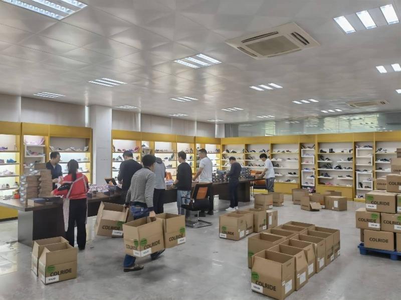 Verified China supplier - Quanzhou Zengyi Footwear Co., Ltd.