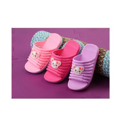 China 2020 Factory Supplier New Product Flat Slippers Baby Shoes Kids Indoor Slippers for sale