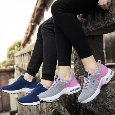 China Fashion Trend 35-47 Men's Lightweight Lace Up Casual Walking Shoes Breathable Athletic Fitness for sale