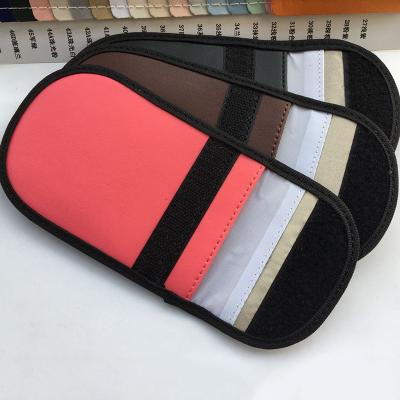 China Car Key Signal Blocker Case, Keyless Entry Fob Guard Signal Blocking Pouch Bag, Antitheft Lock Devices, WiFi/GSM/LTE/ for sale