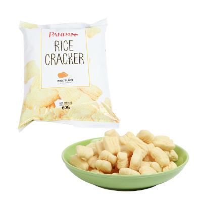 China Halal Food Rice Cracker Snack  Non-Fried Square Shape 9 Months Shelf Life square Shape for sale