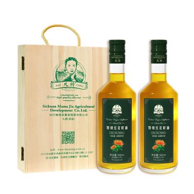 China Good Quality Safflower Oil Two Bottles In Wooden Box Cold Pressed Pure Natural Organic Sunflower Oil Cooking Canola Oil 18*10*28 for sale