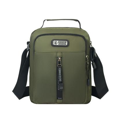 China Waterproof High quality Men's Solid Color  outdoor travel waterproof  chest bags for  Leisure Running for sale