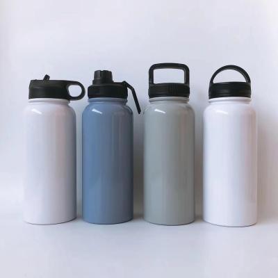 China Sustainable 900ml Double Wall Stainless Steel Vacuum Insulated Water Bottle With Customized Lid for sale