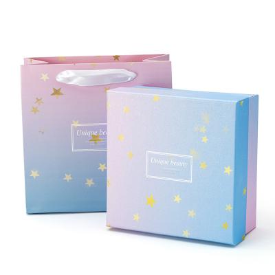 China High Materials Standard Product 15X15X7Cm Recycled Custom Gift Boxes Perfum Gift Packaging Boxes for sale