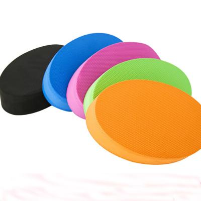 China Custom Logo 6cm Thick Pad Oval Band Foot Pad Yoga Design Balance Standing Cushion For GYM Home Fitness 28cm*17cm*6cm for sale