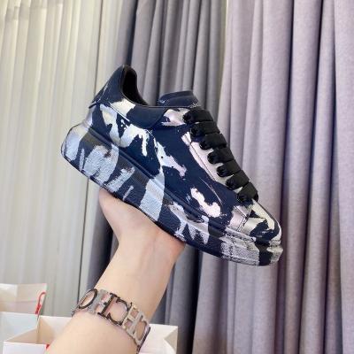 China Anti-slip Italian Design Made In Guangzhou Fashion Lady S Casual Shoes Women Sneakers Shoes for sale