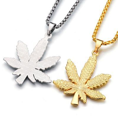 China Hiphop men women hip hop kolye maple leaf necklace for couples necklace jewelry for sale