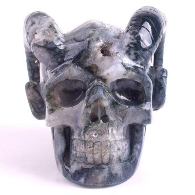 China Europe Natural Ore Semi Precious Stone Hand Carved Realistic Aquatic Agate Skull for sale