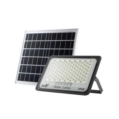 China BONGKIM Garden Outdoor Waterproof IP65 Garden Lighting Aluminum High Lumens 200W LED Solar Flood Light for sale