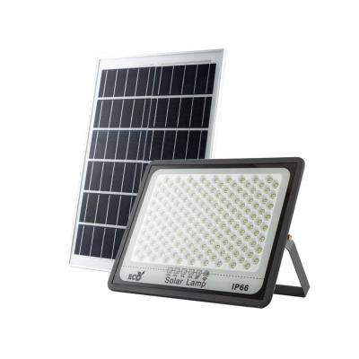 China BONGKIM Garden Outdoor Waterproof IP65 Garden Lighting Aluminum High Lumens 300W LED Solar Flood Light for sale