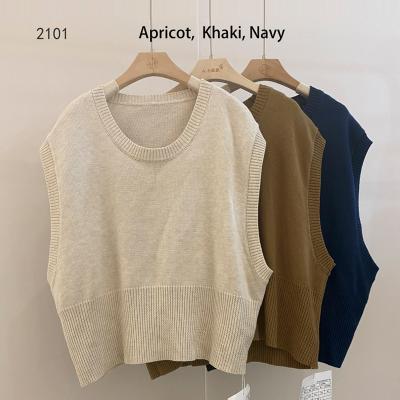 China Vintage V Neck Anti-Static High Quality Cable Knitted High Waist Short Sweater Vest Women 2101 for sale