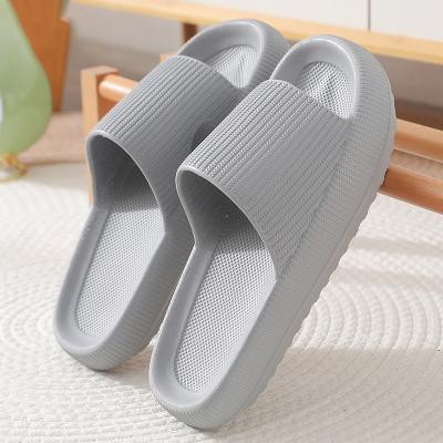 China 2022 Lightweight Lightweight Slippers Man Slipper Sandal Shoes Slides Custom Logo for sale