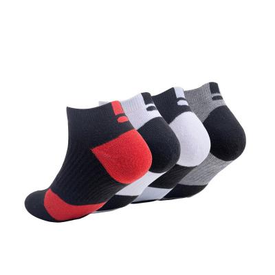 China 2023 Hot Selling Men's Socks Outdoor Sports Cotton Running Casual Towel Socks Professional Basketball Elite Breathable Bottom Socks for sale