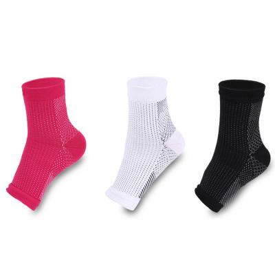 China Amazon Hot Selling Breathable High Quality Men Women Sports Foot Compression Booties Outdoor Breathable Foot Ankle Sleeve Compression Socks for sale