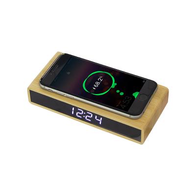 China Wooden Bamboo Cell Phone Qi Fast Wireless Charger With Digital Led Clock Eco-friendly Bamboo Alarm Led Display Clock Light Charger for sale