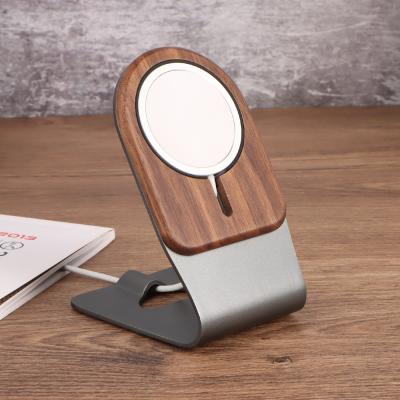 China Low MOQ OEM DIY Magnet Height Aluminum Alloy Aluminum Alloy Mobile Phone Charging Adjustable Desk Stand Wooden Holder Bracket For Apple Magsafing Charger for sale