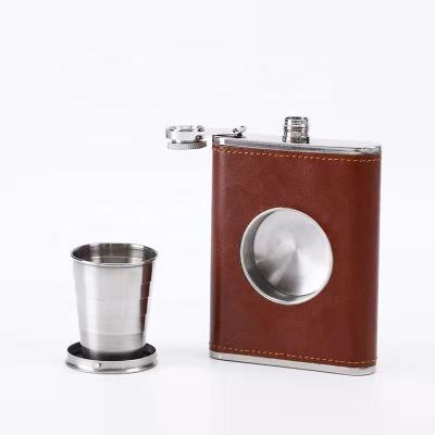 China CLASSIC Eco-Friendly 6 Ounce Men's Stainless Steel Hip Wine Flask With Leather Cover for sale