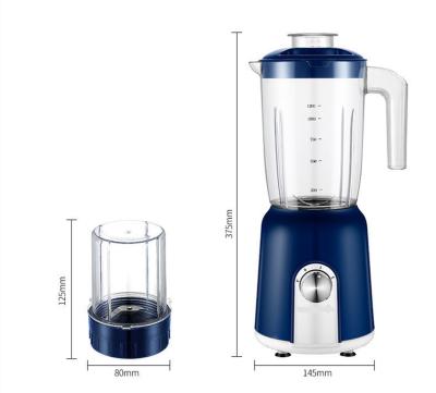 China New retro portable kitchen blenders and car juicer accessories electric juicer extractor machine for sale