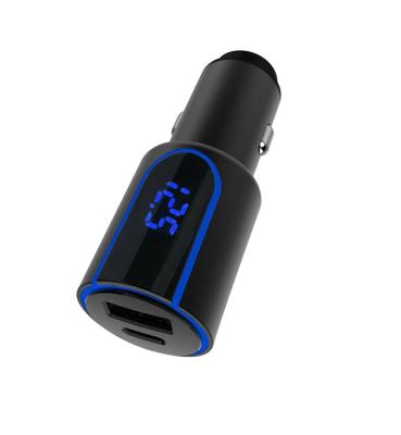 China LCD display shows voltage 30W QC 3.0 USB PD3.0 Type C Fast Charging Zinc Alloy Car Charger Adapter PD Car Phone Charger for iPhone and Samsung for sale