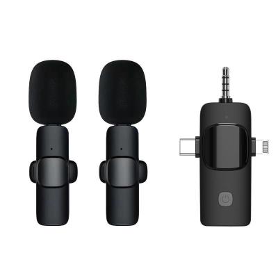 China Lavalier Microphone OEM Factory Clip on Mic Wireless Portable 3 in 1 receiver Dual Mic Lavalier Wireless Microphone for smart phone laptop camera for sale