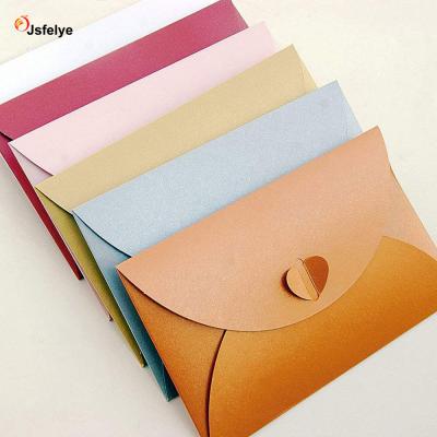 China Business Envelope Kraft Paper Heart Mini Letter Envelopes Business Card Case Holder Blank Envelope for sale