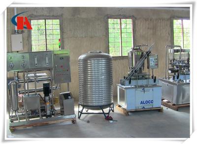 China Pineapple Juice Production Line 3 - 12 Dripping Bottle Positions With High Pulp Recovery for sale