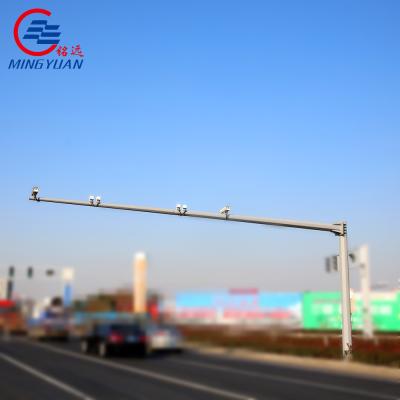 China Camera Mounted CCTV Steel Pole Galvanized Security Monitoring Metal Octagonal Utility zu verkaufen